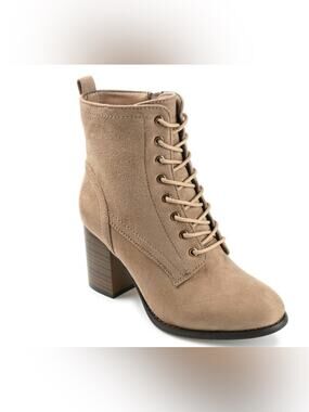 NWOB Journee Baylor Tan Faux Suede Lace Up Booties Women’s 8.5 Block Heel